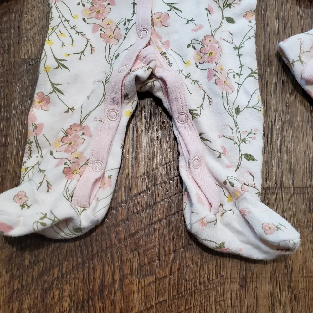 Laura Ashley Baby Girl Cotton Floral Footed Pajamas Hat Ruffle Butt Pastel 0-3M